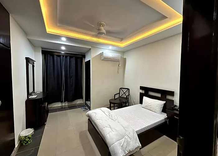 Sapphire Stays Hotel And Restaurant