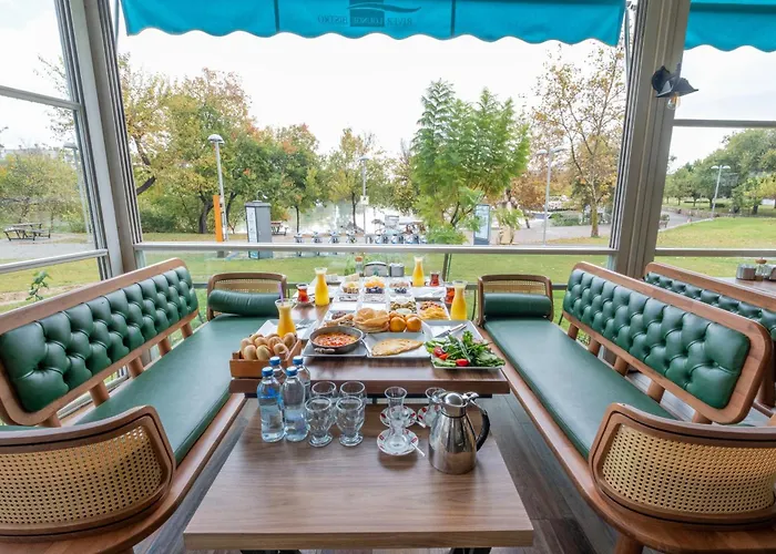 River Suite Hotel