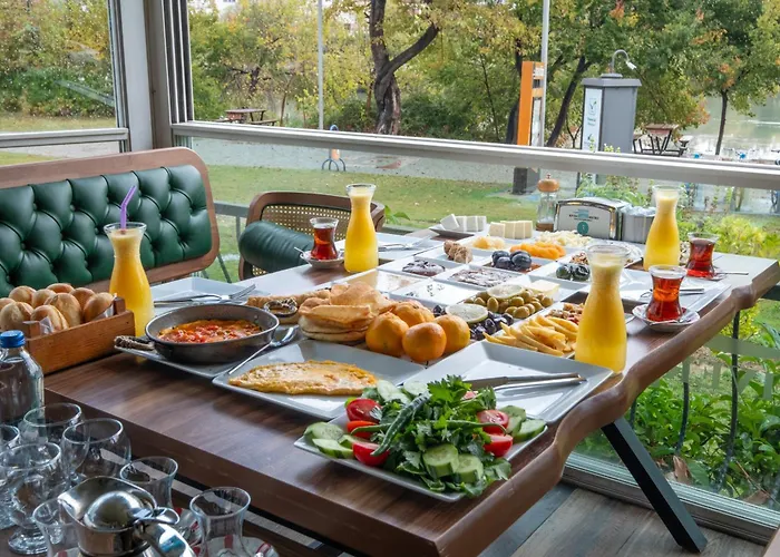 River Suite Hotel