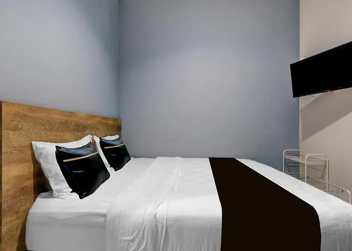 Colletion O Near Living Plaza Cirebon Formerly Moana Residence