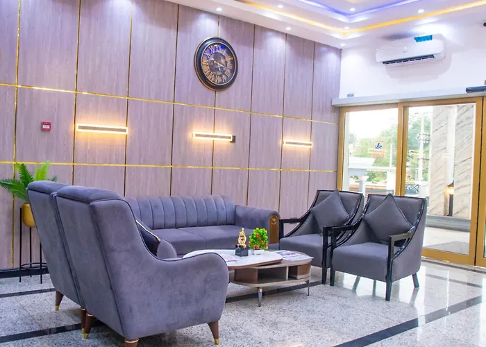 Abiis Hotel And Suites