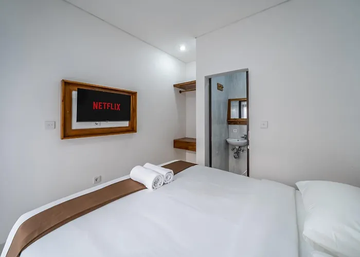 Sachi Guest House