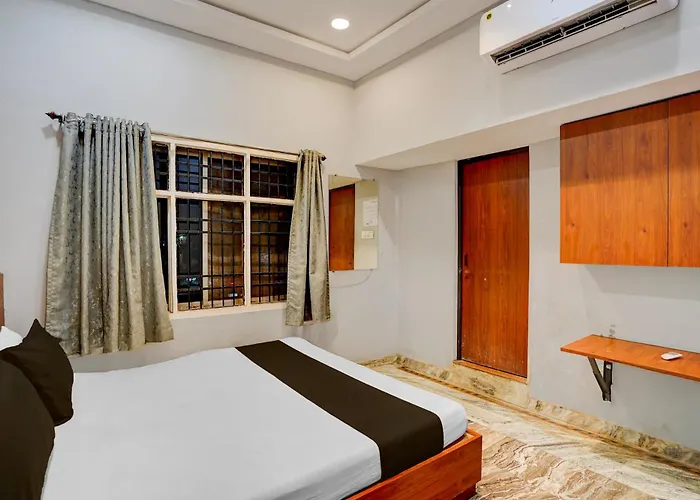 Hotel Stay Here