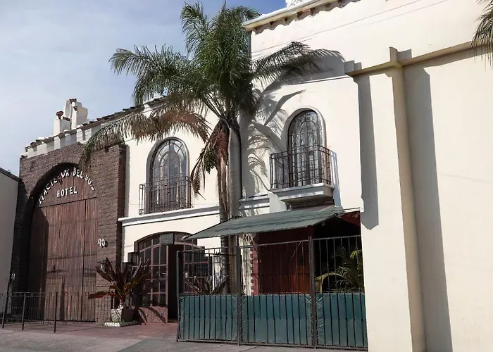 Hotel Hacienda Del Sol