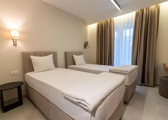 Hotel Leon