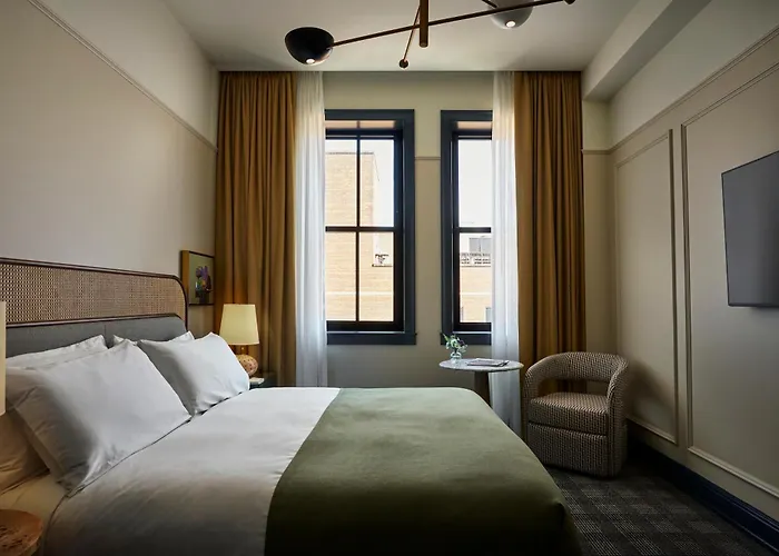Cincinnati'S Fidelity Hotel