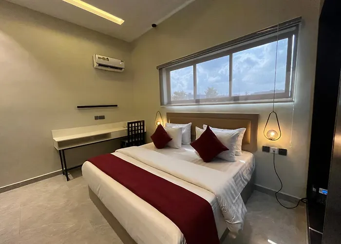 Teestone Hotels And Apartment Ikeja