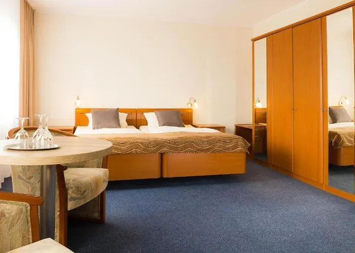 Strandhotel Deichlaeufer