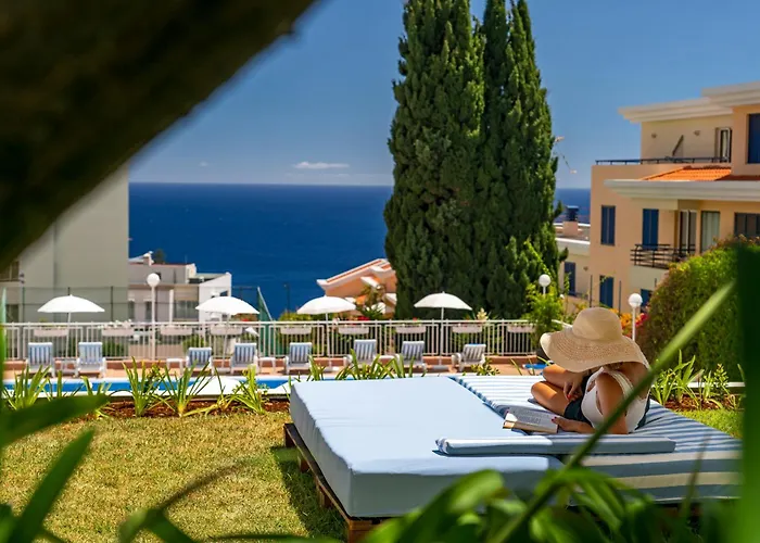 Dorisol Buganvilia Studio Hotel