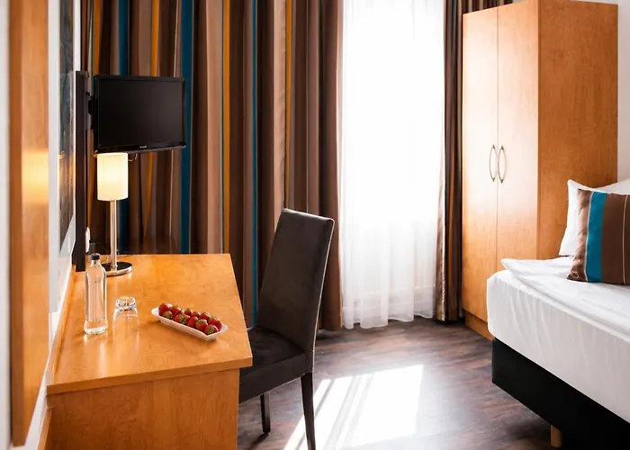 Stuttgart Großbettlingen Hotel by Belvilla