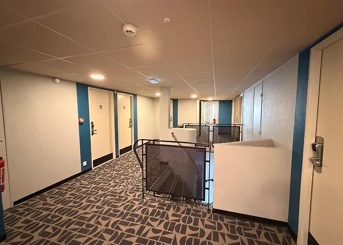 Hotel Inn Design Montluçon