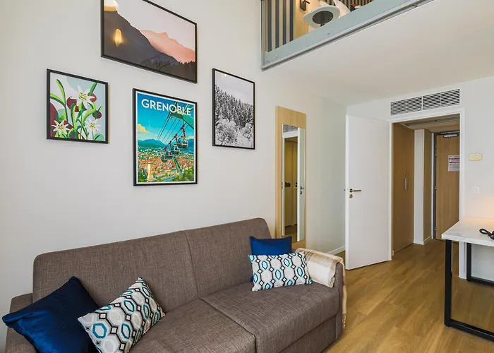 Residhome Grenoble Caserne De Bonne