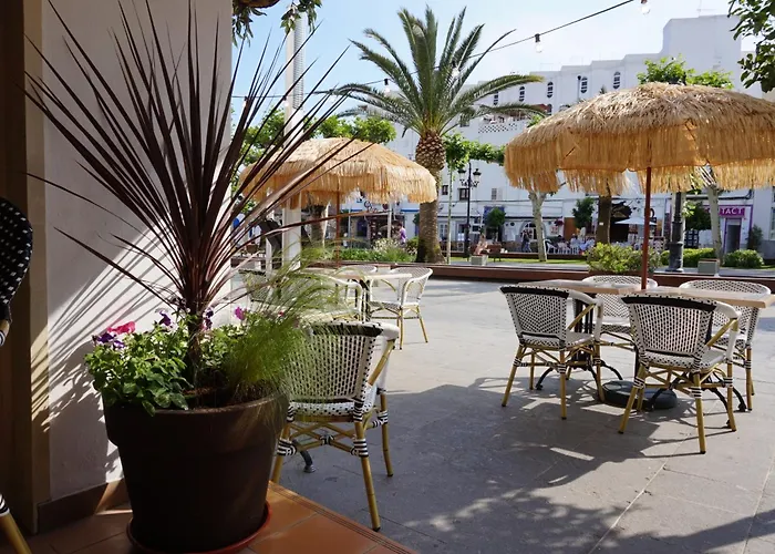 Hostal Yebisah Santa Eulalia del Río