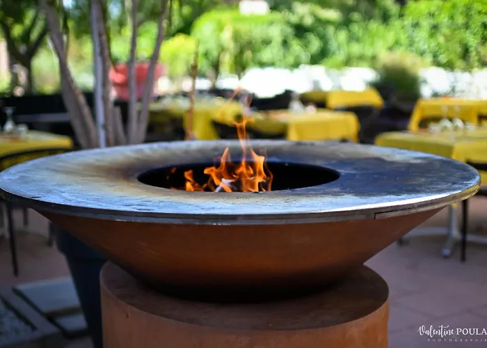 Hôtel Restaurant Logis La Palette