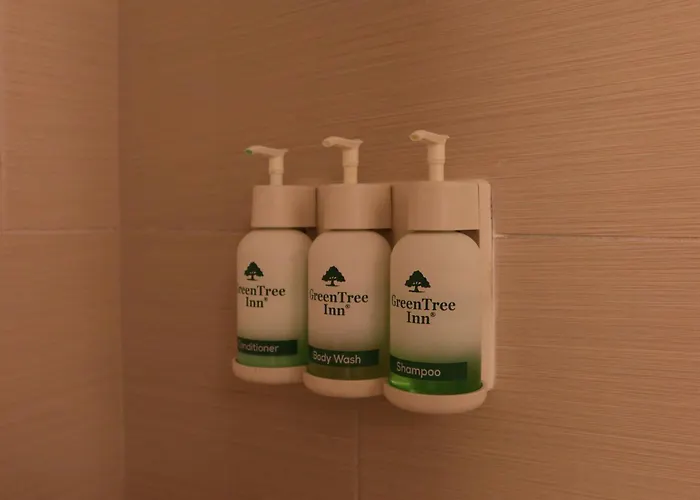 Greentree Inn & Suites Phoenix Sky Harbor