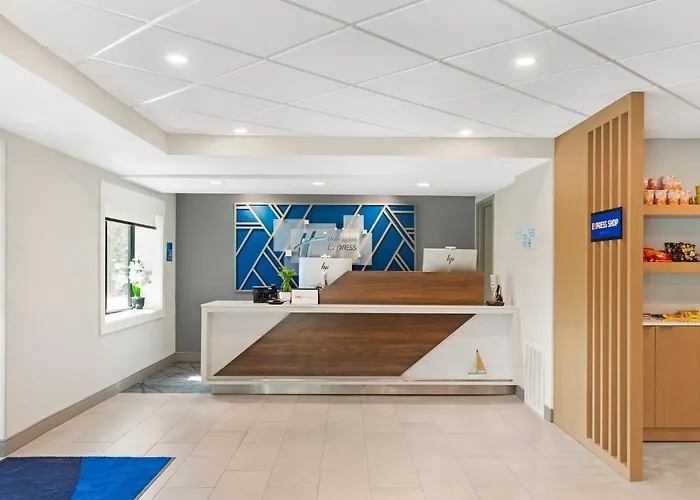 Holiday Inn Express Hyannis - Cape Cod By Ihg