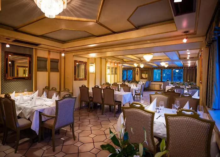 Hotel Restaurant - Haeuserl Im Wald Graz