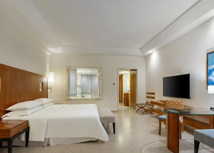 Sheraton Sanya Yalong Bay Resort