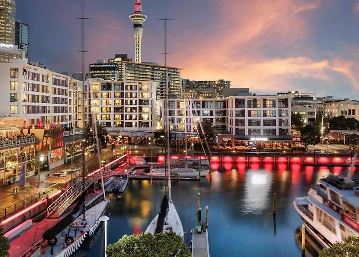 Spacious 3-Bed Waterfront Apartment