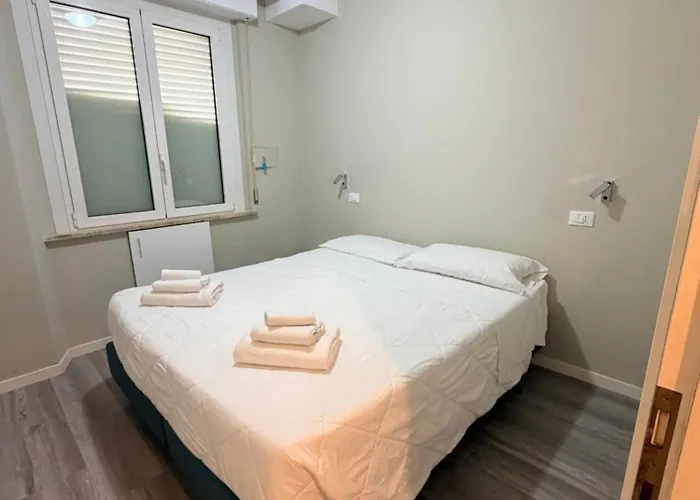 Little Hotel