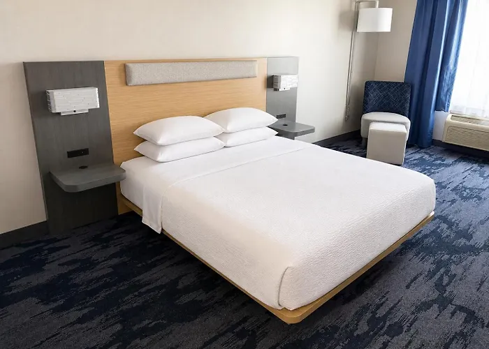 Heritage Hotel And Suites