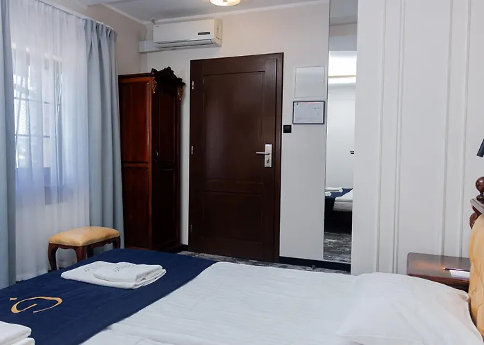 Hotel & Restauracja Gniecki