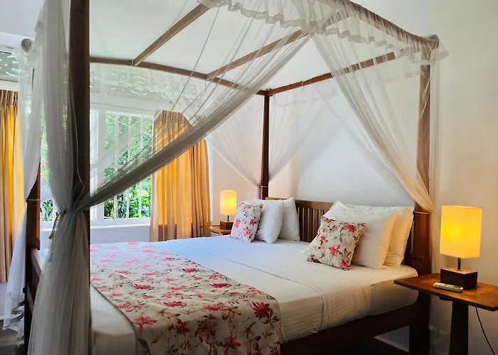 Thalpe Walawwa Heritage Villa With Private Beach Access