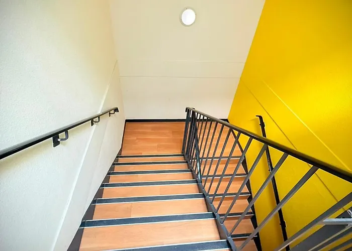 Unisotel Montauban Ex F1