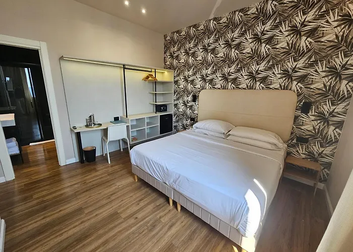 Albium Hotel