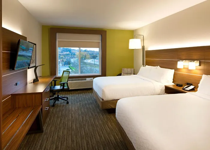 Holiday Inn Express & Suites - Seattle South - Tukwila By Ihg
