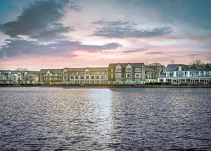De Vere Cotswold Water Park