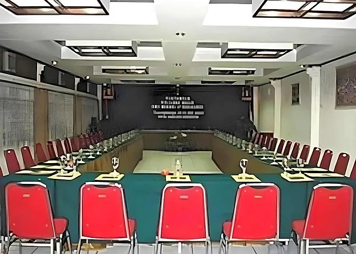 Komajaya Komaratih Hotel