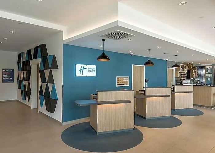 Holiday Inn Express - Freiburg - City Centre