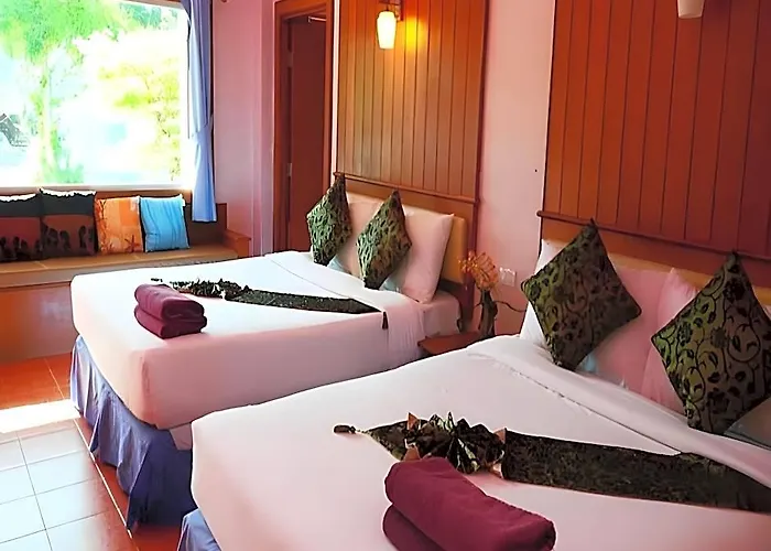 Phi Phi Donchukit Resort