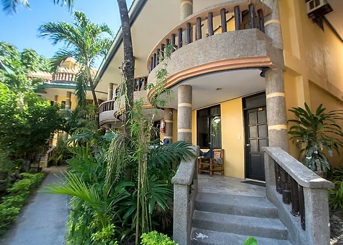 Bamboo Beach Resort