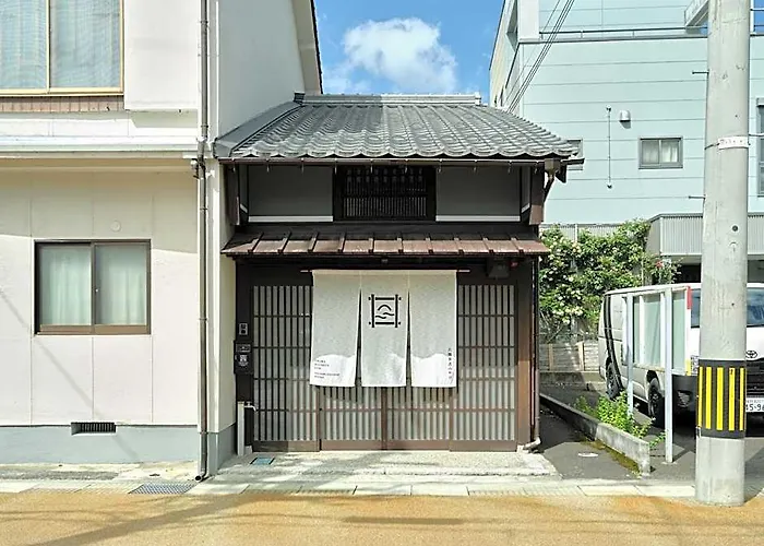 Obama Machiya Stay