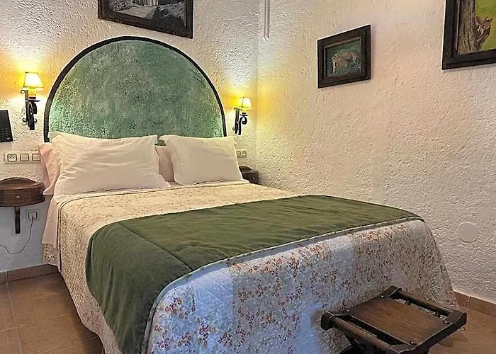 Hotel Rural Convento Santa Maria De La Sierra