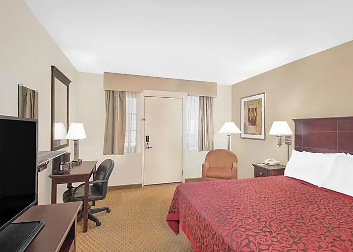 Days Inn By Wyndham Springfield/Phil.Intl Airport