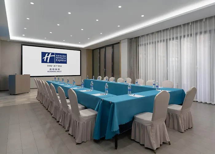 Holiday Inn Express Kunming West By Ihg