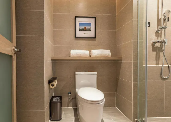 Atour Hotel Wuhan Tianhe Airport Tenglong Avenue Subway Station
