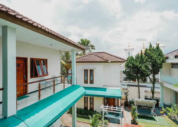 Aleyra Hotel And Villa'S Garut