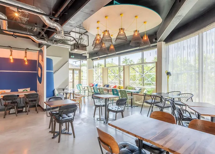 Moxy La Ciotat