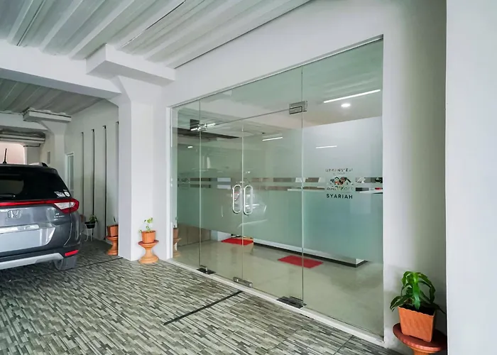 Urbanview Hotel Bari Syariah Palembang By Reddoorz