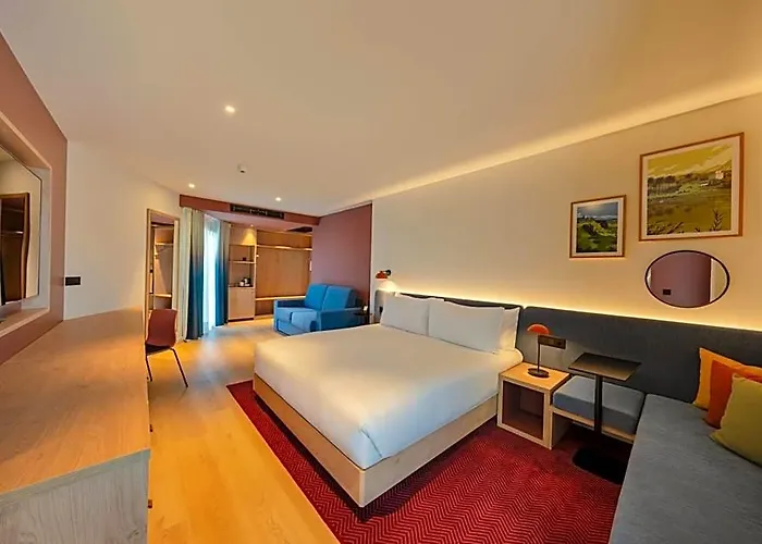 Hampton By Hilton Alicante Airport