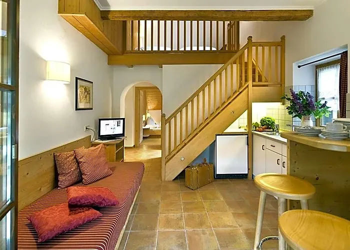 Hotel Paradies