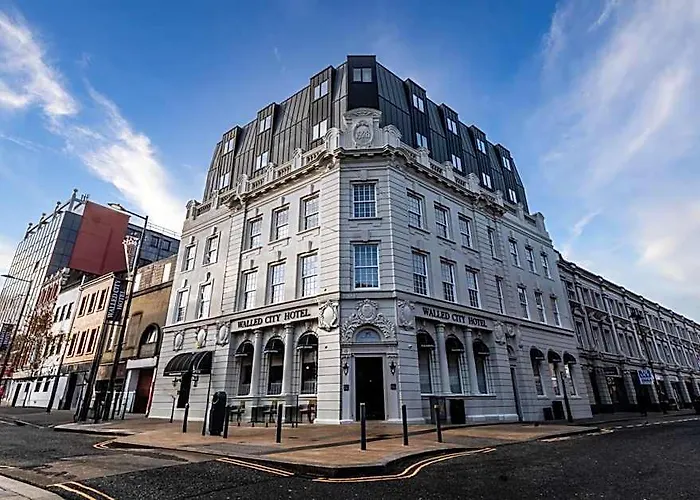 Walled City Hotel