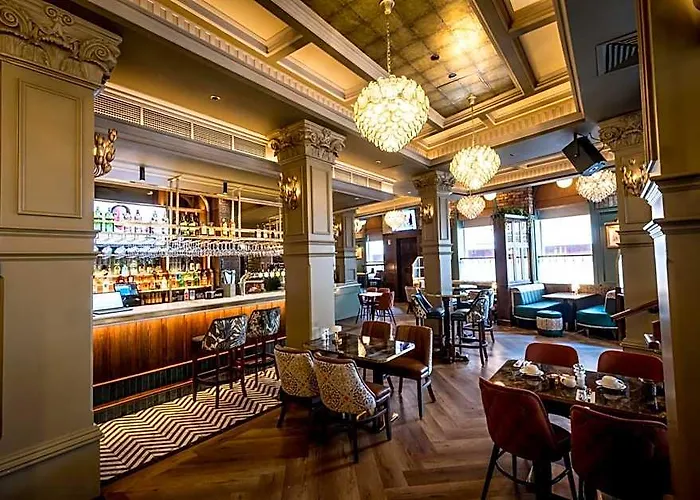 Walled City Hotel