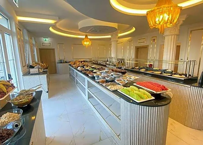 Hotel Babylon Royal