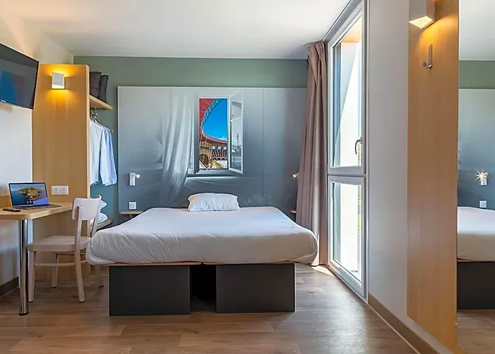 B&B Hotel Les Herbiers