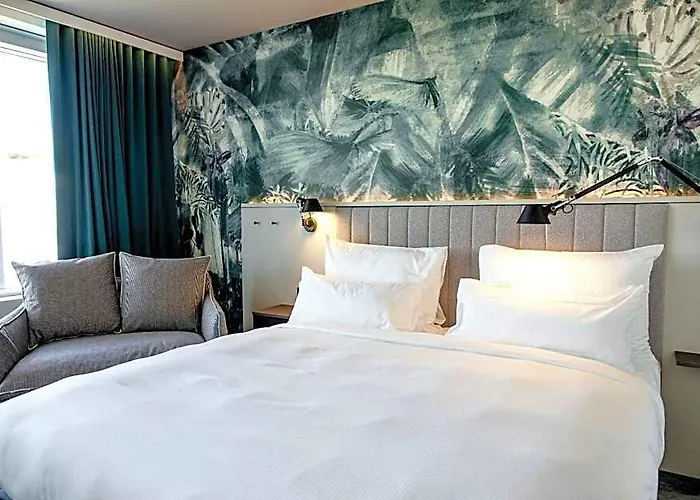 Motel One Paris - Porte De Versailles